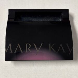 Mary Kay Elegant Black Compact-Unfilled
